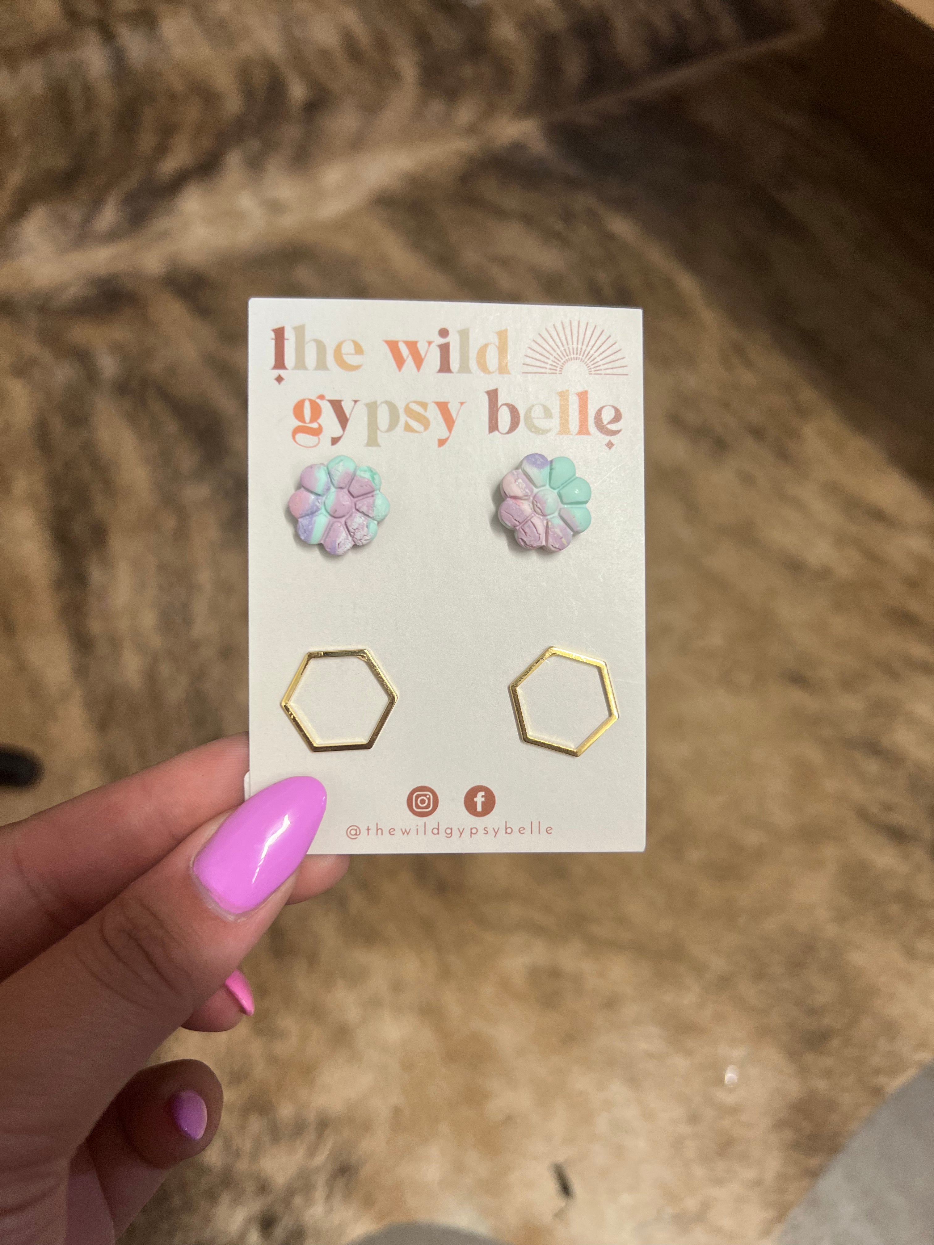 WGB Cotton Candy Flower Stud Pack